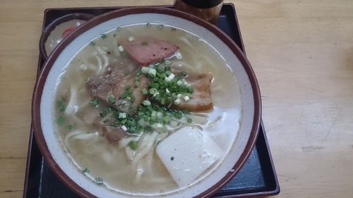 「名護そば」@いちぎん食堂の写真