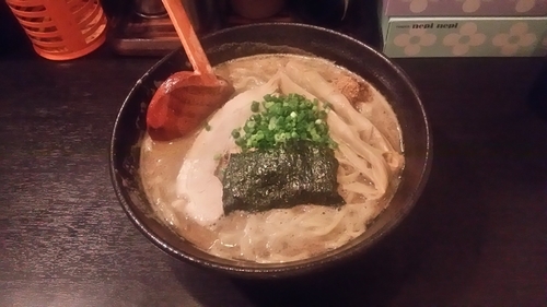 「二代目濃厚らあめん」@二代目狼煙 本店 葉隠製麺の写真