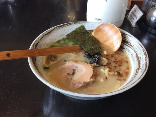 「鶏そば（太麺）」@鶏そばや 竜神洞の写真