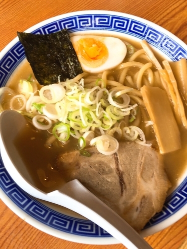 「ラーメンこってり太麺」@常勝軒 伊勢崎総本店の写真