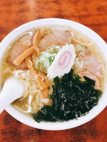 「塩チャーシュー大盛」@手打ラーメン松よしの写真