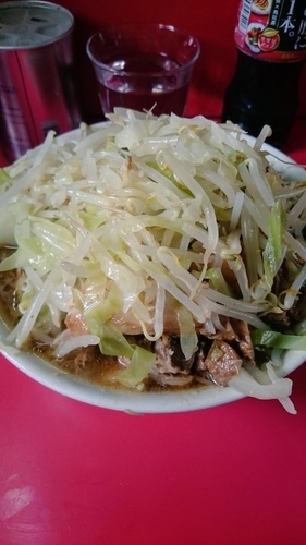 「豚入りラーメン」@ラーメン二郎 三田本店の写真