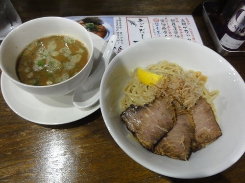 「つけ麺（200g）」@あごだしらぁめん 越後屋の写真