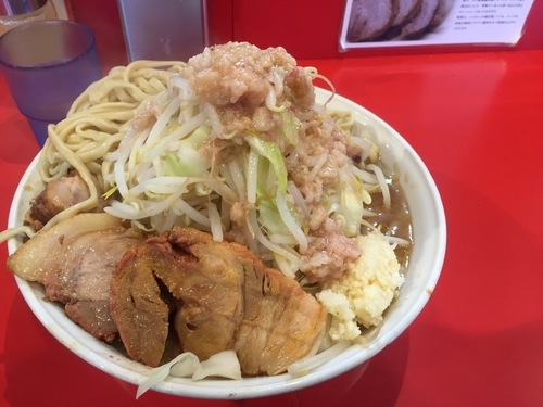 「小ラーメン？＋豚2枚 900円」@麺屋 桐龍の写真