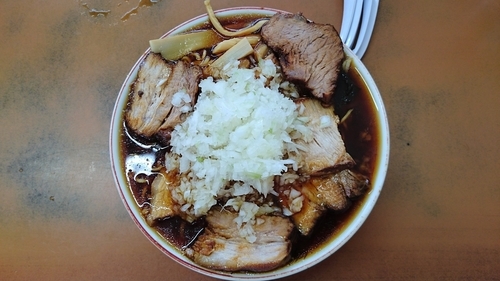 「チャーシューメン（￥800）+薬味（￥50）」@梅乃家の写真