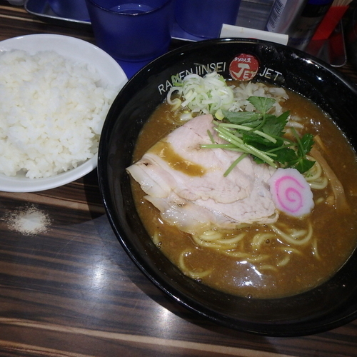 「カレーラーメン(800円)、セットごはん(+100円)」@ラーメン人生 JET 福島本店の写真