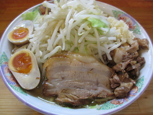 「Ｊ－ＬＯＷ麺中盛り３００ｇ￥７００味玉￥１００」@J郎麺の写真
