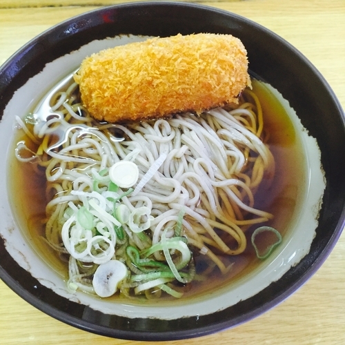 「カニクリームコロッケ(¥400)」@北品川弁当の写真