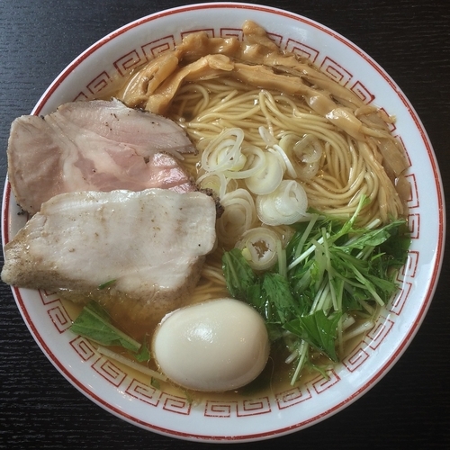 「中華そば（しょうゆ）¥700円（味玉CP券・大盛＋100円）」@麺屋 京介の写真