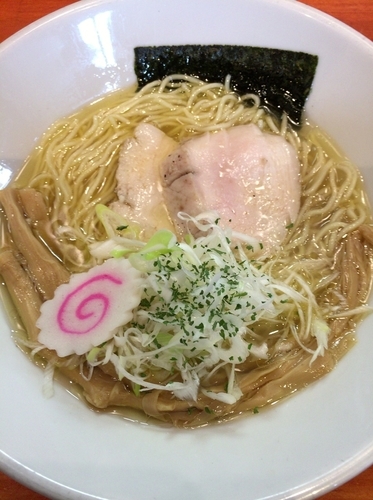 「淡麗中華そば」@中華そば 輝羅の写真