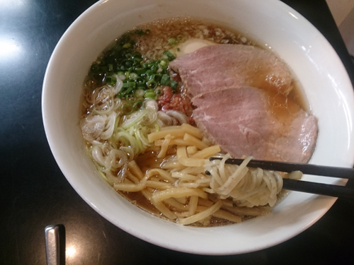 「贅沢焼牛らぁ麺」@牛骨らぁ麺 マタドール 本店の写真