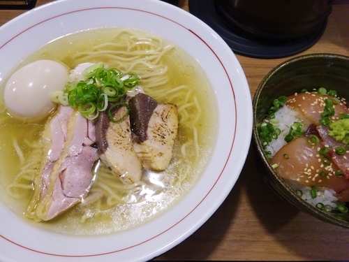 「灯花誕生四周年記念特別限定麺　　1280円」@鯛塩そば 灯花 本店の写真