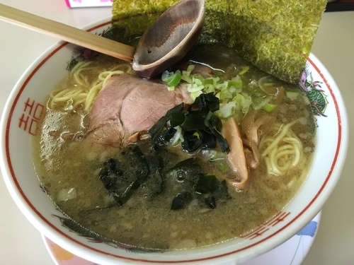 「らーめん」@ラーメンショップ 希望ヶ丘店の写真