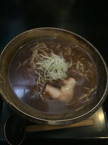 「中華そば（中）930円 ぬるめ、麺固め」@もちもちの木 野田店の写真