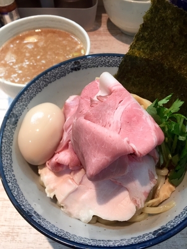 「＜平日限定＞ 特製つけそば ￥1050」@中華そば 四つ葉の写真