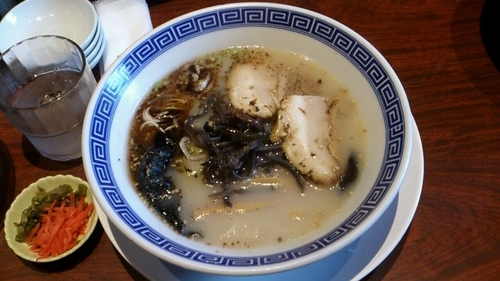 「とんこつマー油麺_750円」@七匹の子ぶた さいたま新都心店の写真