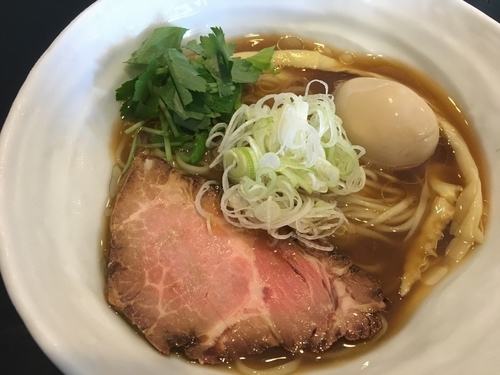 「【伊東店長限定】鯵煮干しと宗田節の冷やしそば750円」@まぜそば 一心不乱の写真