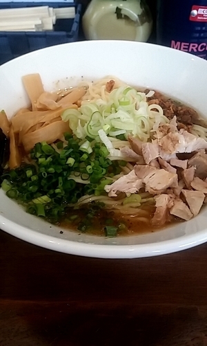 「冷煮干　夏限定　替え玉100円」@吉田食堂の写真