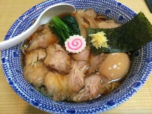 「チャーシュー中華そば 味玉」@かみの屋の写真