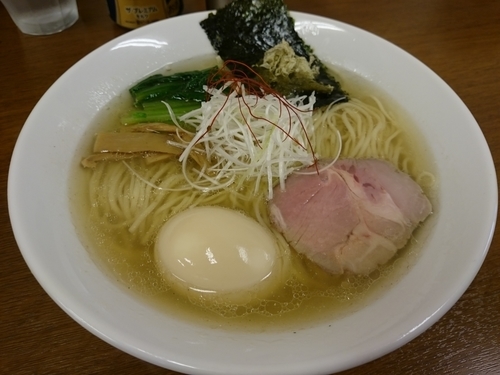 「魚介鶏だし塩らーめん650円＋味玉(クーポン)」@麺処 有彩の写真