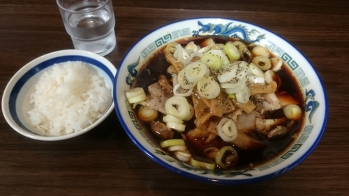 「中華そば (大) 1120円、ライス」@大喜 駅前店の写真