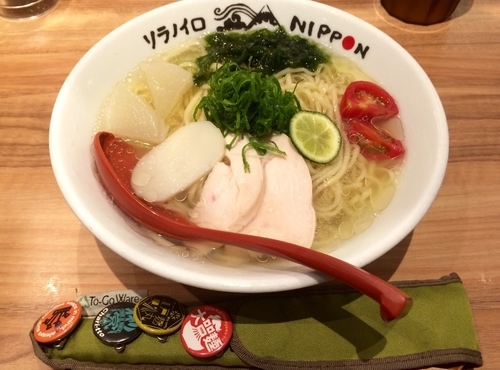 「冷たい煮干しの塩ラーメン」@ソラノイロ NIPPONの写真