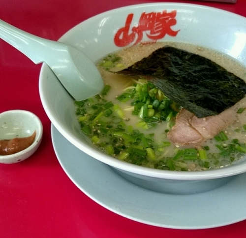 「朝ラーメン」@ラーメン山岡家 テクノポリスセンター店の写真
