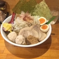 醤油炊きしろぼしらーめん＋特製トッピング