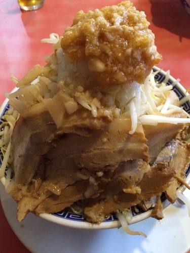 「ふじ麺＋小豚＋野菜増し」@明神角ふじの写真