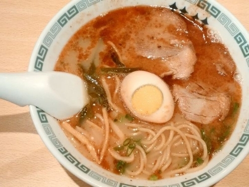 「桂花ラーメン」@桂花ラーメン 新宿ふぁんてんの写真