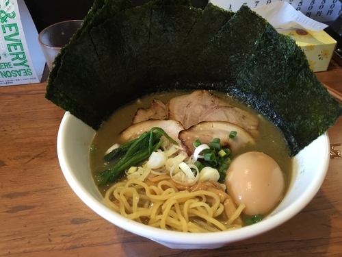 「特製にぼしラーメン大」@麺処 心志の写真