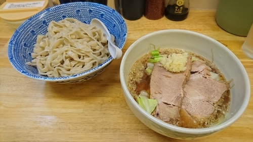 「つけめん(中)＋にんにく」@らーめん きじとらの写真