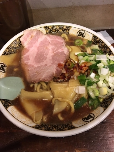 「すごい煮干しラーメン」@すごい煮干ラーメン凪 渋谷東口店の写真