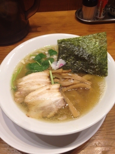 「煮干し塩そば」@麺や百日紅の写真