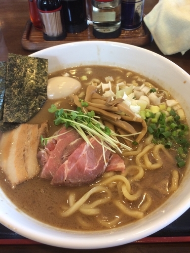 「【特製】濃厚豚骨魚介ラーメン 大盛」@麺処 いぐさの写真