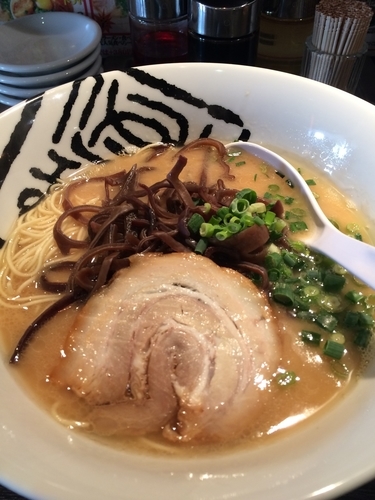 「然ラーメン」@然屋 竹ノ塚店の写真