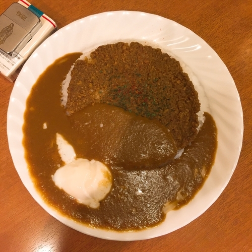 「パク森カレー＋チーズ＋とろとろ玉子」@カレー屋 パクパクもりもりの写真
