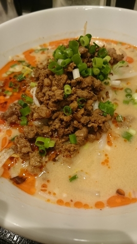 「特製胡麻味噌担々麺１０００円」@中華香彩 JASMINE 口福厨房 日本橋店の写真