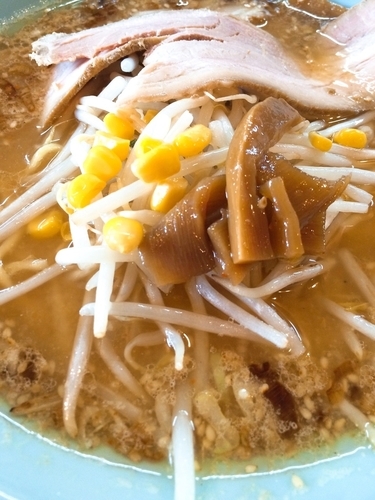 「味噌ラーメン チャーシュー1枚」@サッポロラーメン羆 由良店の写真