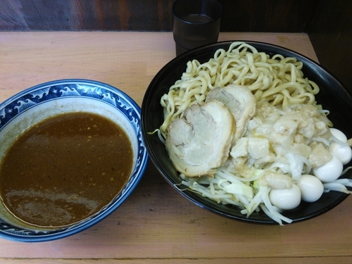 「つけ麺  うずら」@魔人豚の写真