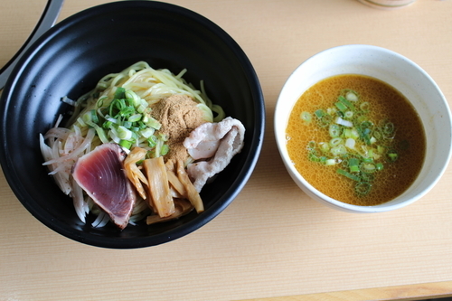 「梅かつおつけめん中盛(300G)￥900」@NOODLE BASE  TRICK☆STARの写真