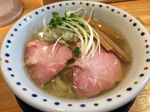 「冷やし塩煮干し」@彩色ラーメン きんせい 高槻駅前店の写真