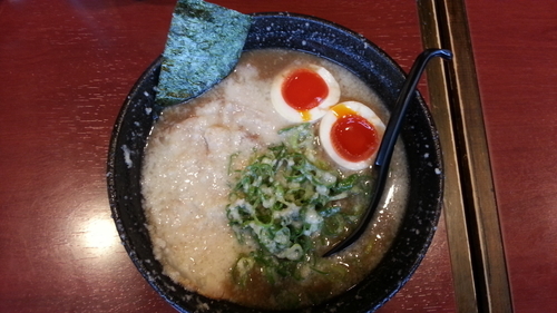 「ばりとんラーメン」@バリバリジョニー 竜王店の写真