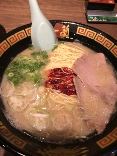 「ラーメン+替玉+小ライス」@一蘭 柏店の写真