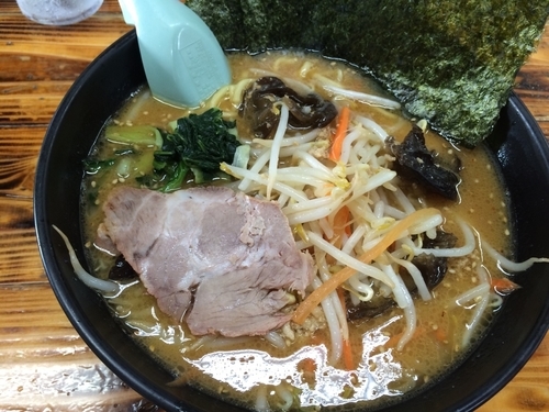 「野菜ラーメン」@とんぱた亭 三枚町店の写真