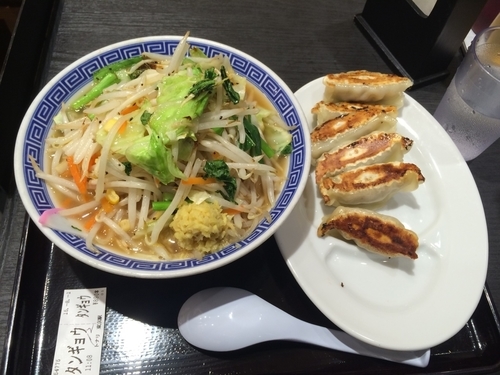 「タンギョウ」@東京タンメン トナリ 東京ラーメンストリート店の写真