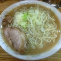 大ラーメン　ニンニク　800円