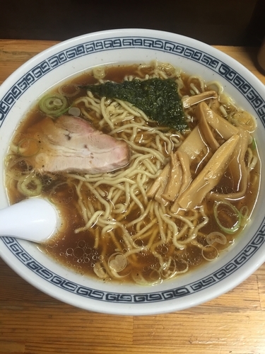 「中華そば  大盛  700円」@中華そば・つけめん 甲斐の写真