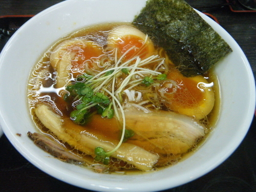 「数量限定：鶏そば700円+味玉100円」@愛と情熱のらーめん屋 皐月亭の写真