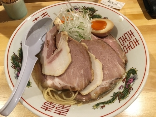 「純かけ＋特製トッピング＋変態(パッツン麺)＋和え玉」@麺屋 弥栄の写真